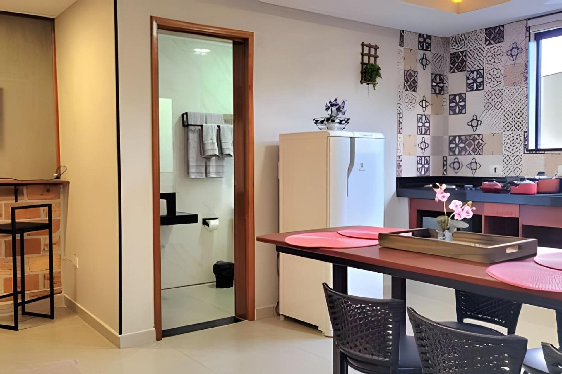 Apartment 15 - *